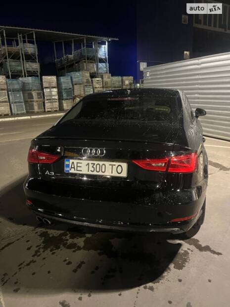 Дійшли руки до фарбування заднього бамперу та копоту