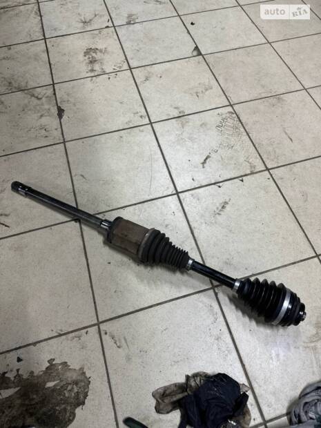 Заміна пильника напіввіссі