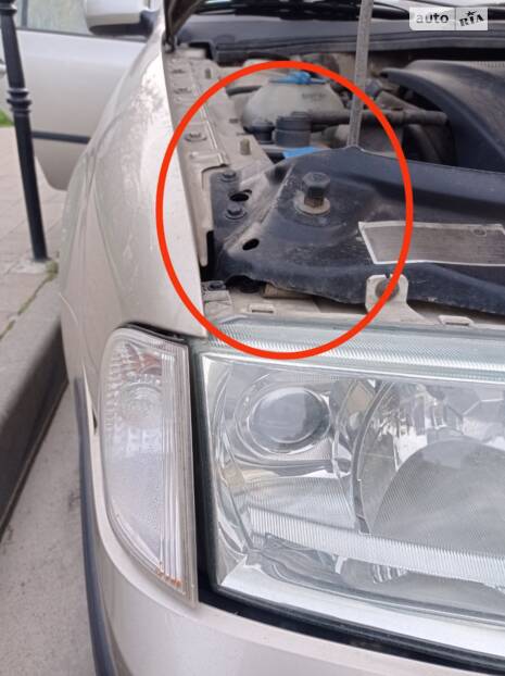 Перше ДТП, обговорюємо що робити