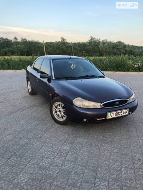 Ford Mondeo 'F0rduk'