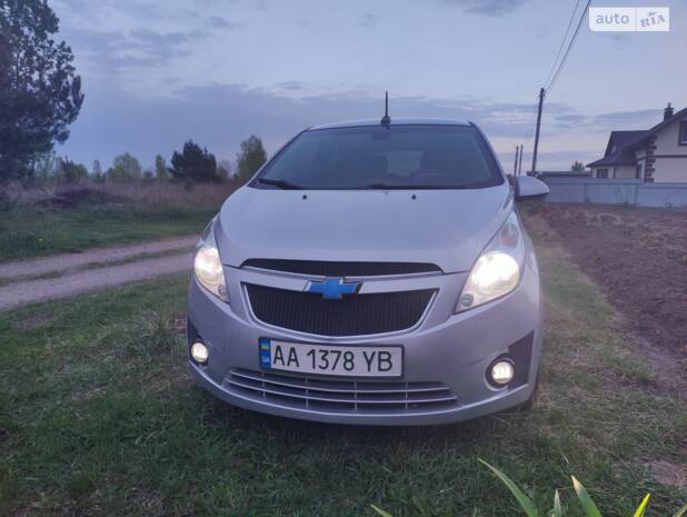 Chevrolet Spark 2015