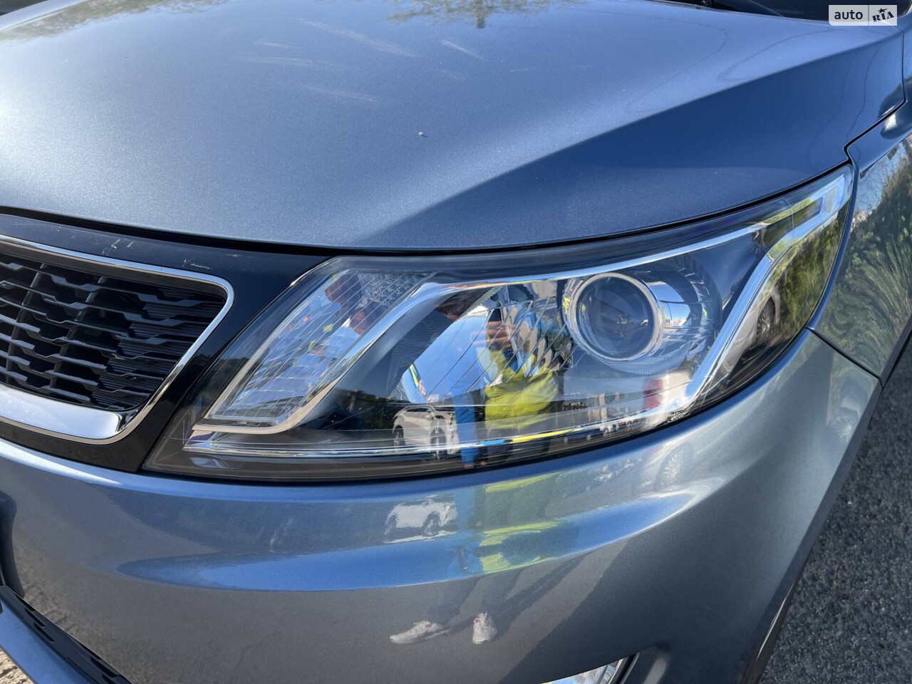 Kia Rio 'blue_helicopter'