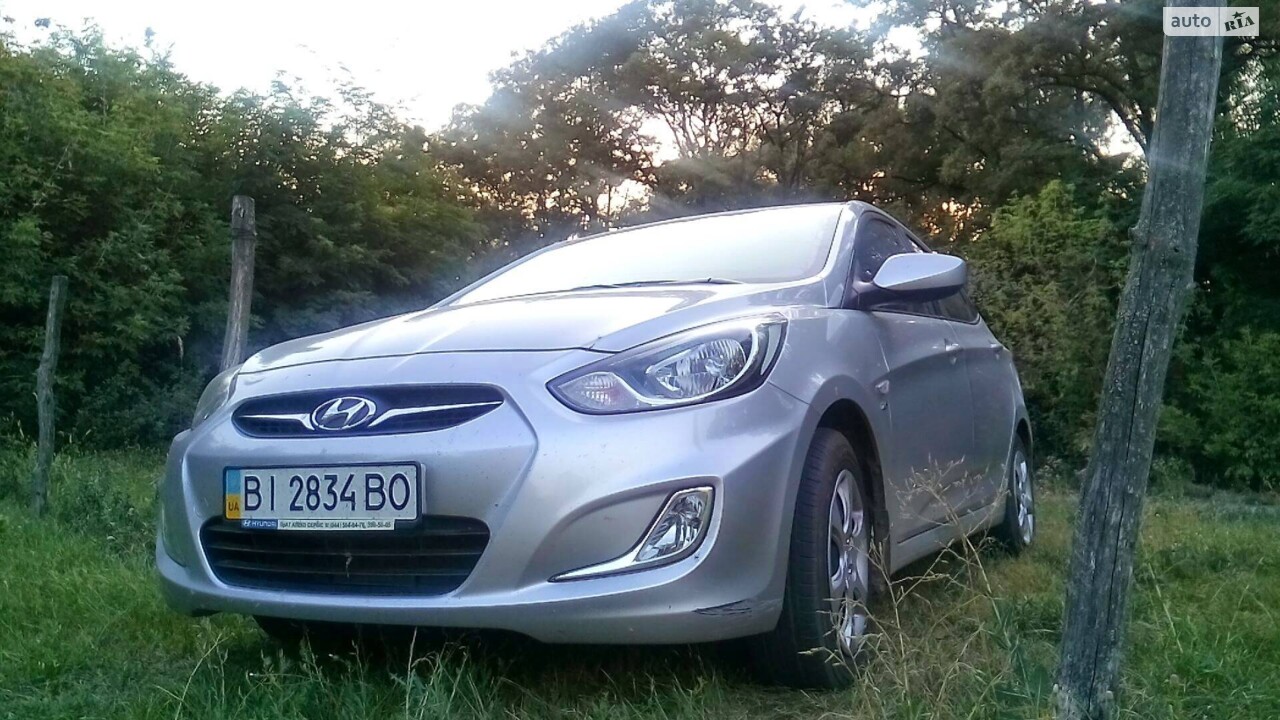 Hyundai Accent 2011