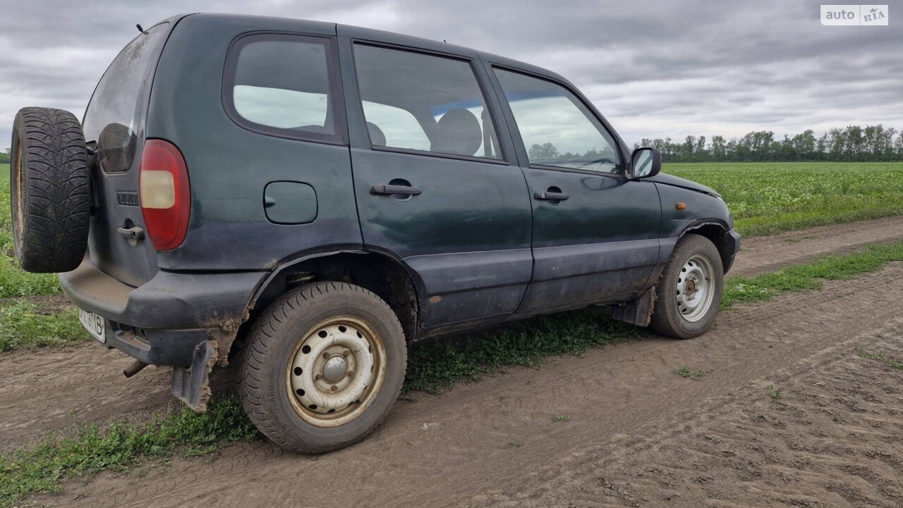 Chevrolet Niva 2005