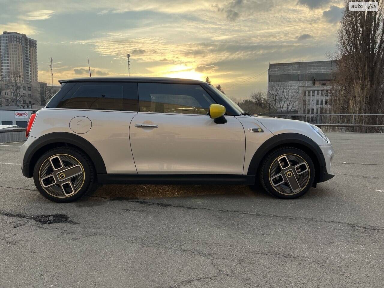 MINI Cooper 2019