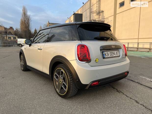 MINI Cooper 2019