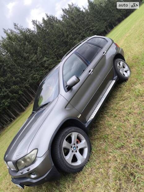 Продам BMW X5 E53