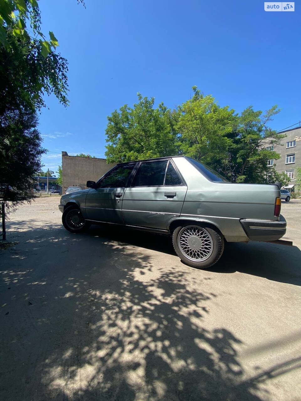 Renault 9 1985