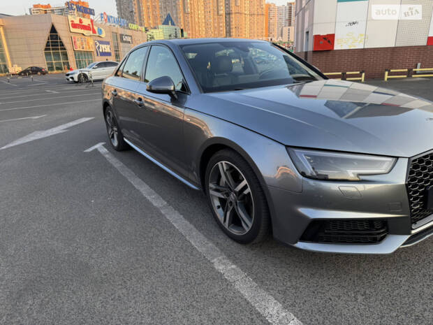 Audi A4 2018