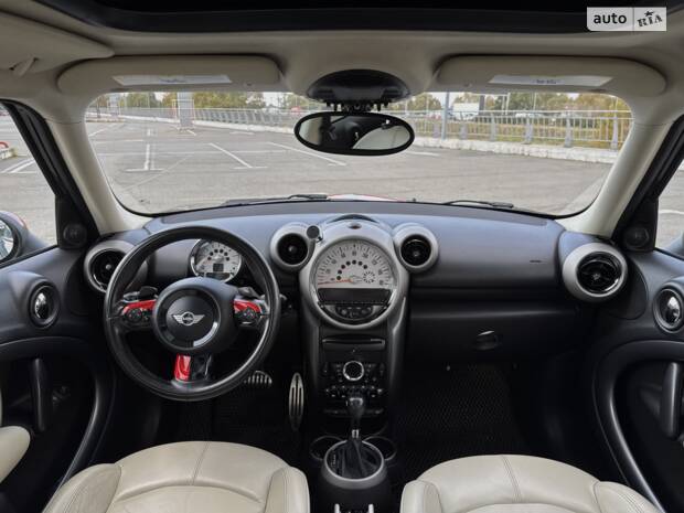 MINI Countryman 2012