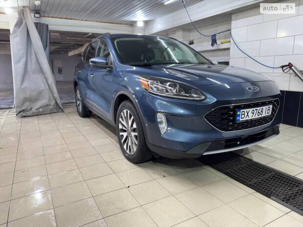 Бронювання фар