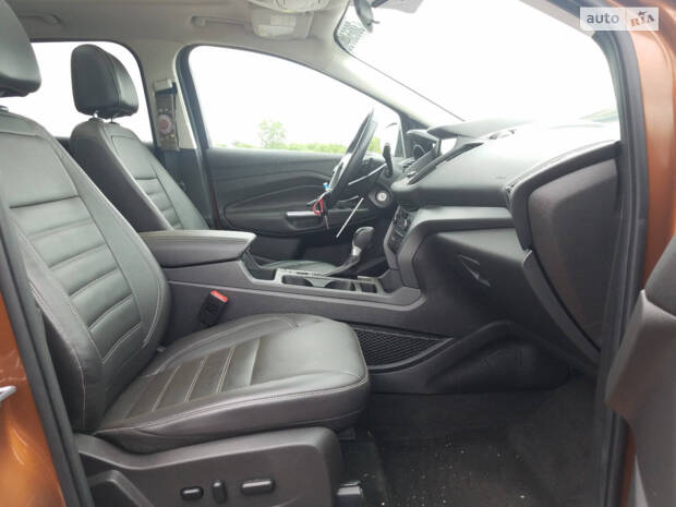 Ford Escape 2017 зі США — історія успіху чи провалу? Частина №1