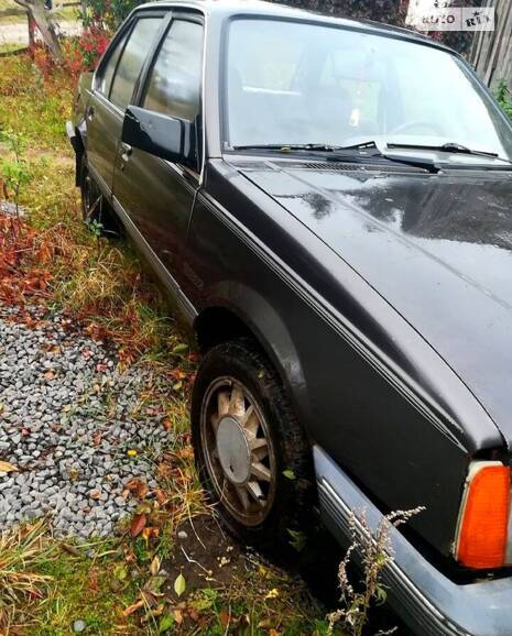 Opel Ascona 1986