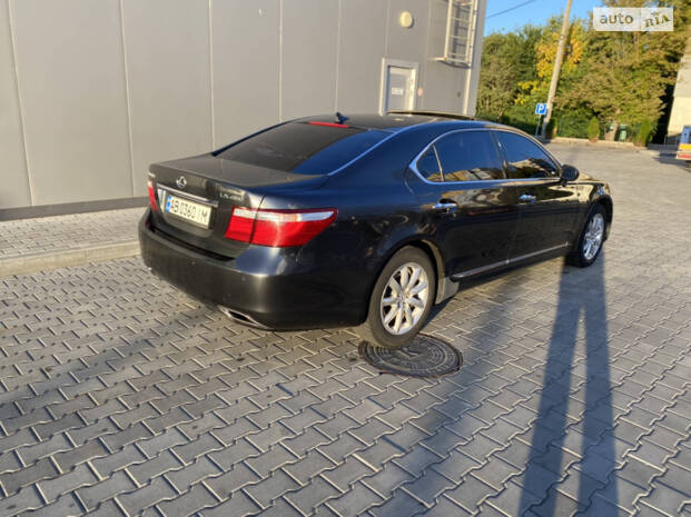 Lexus LS 2007