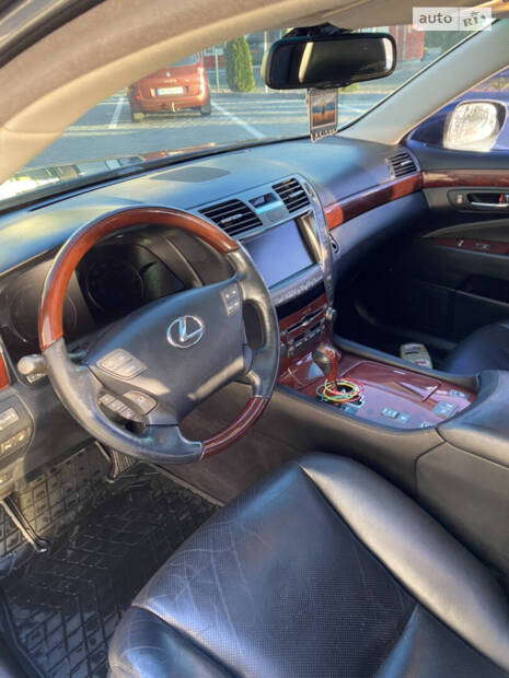 Lexus LS 2007