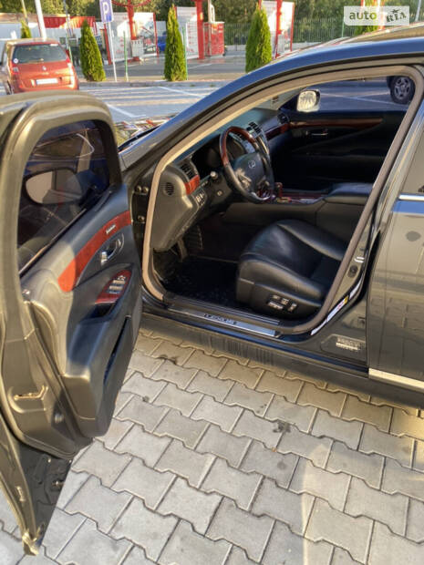 Lexus LS 2007