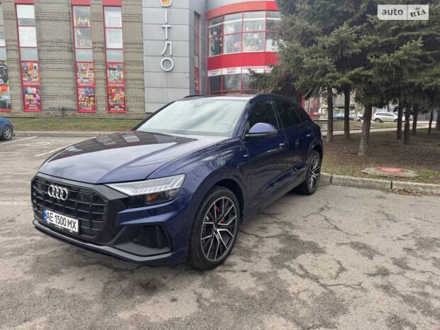Audi Q8 2020