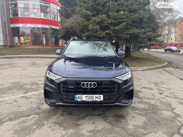 Audi Q8 2020