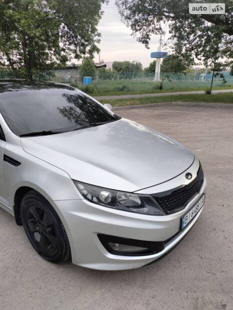 Kia K5 2012