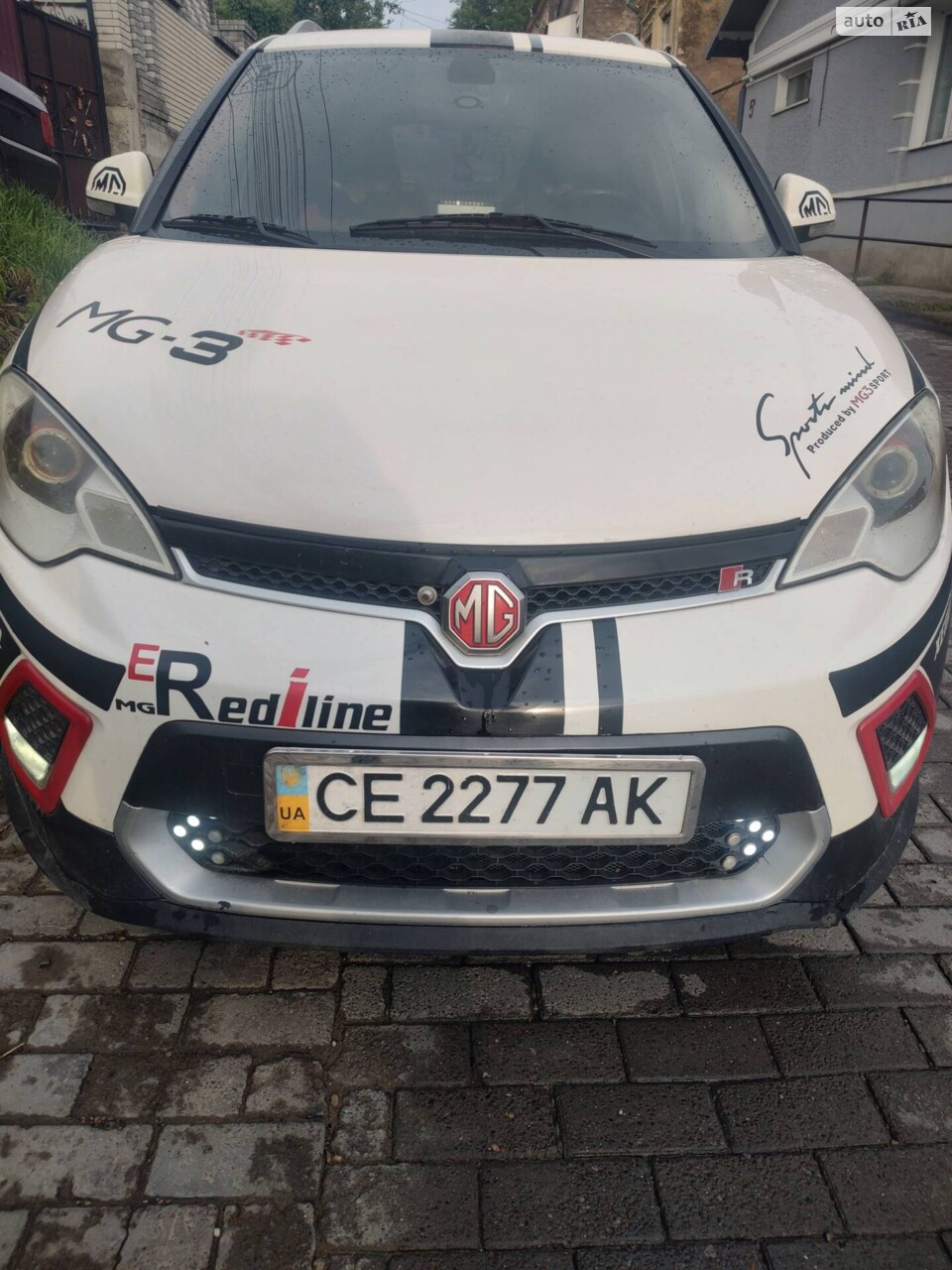 MG 3 Cross 2014