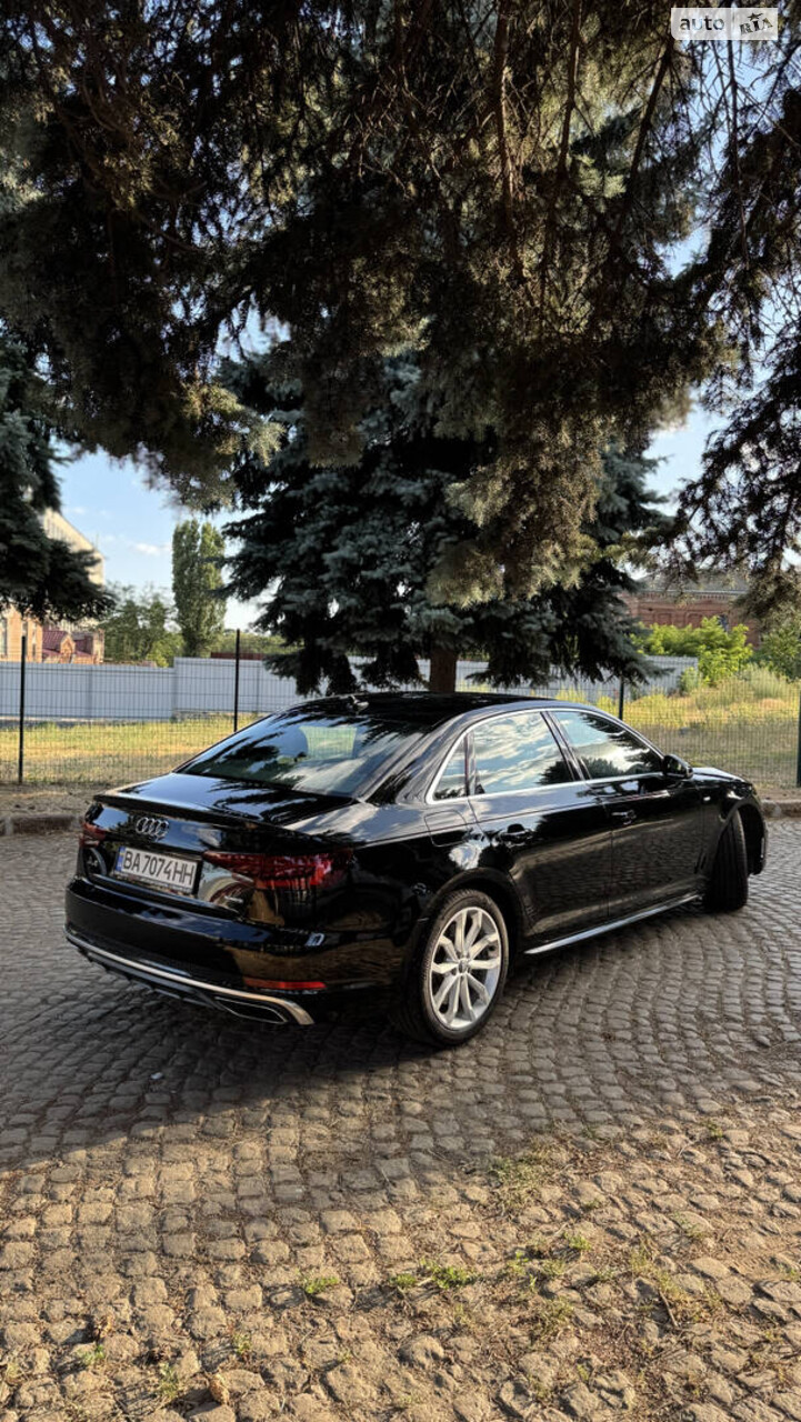 Audi A4 2019