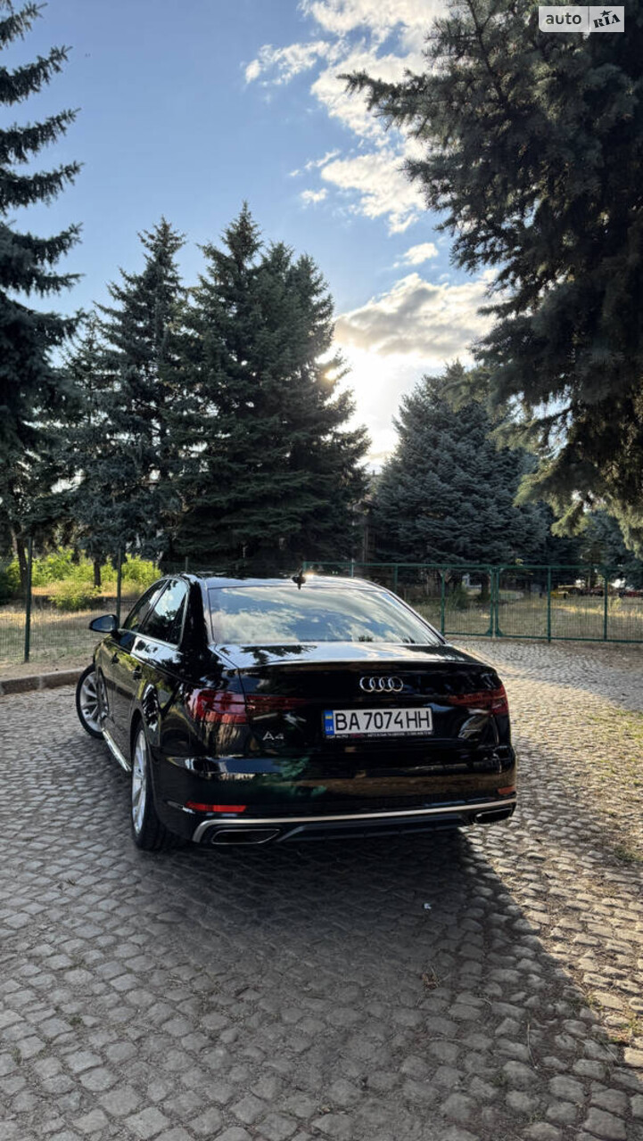 Audi A4 2019