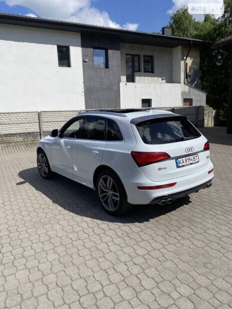 Audi SQ5 2014