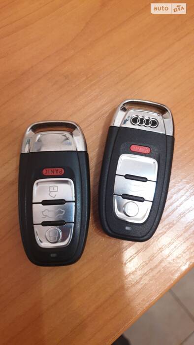 Нові ключі та заміна правого дзеркала.