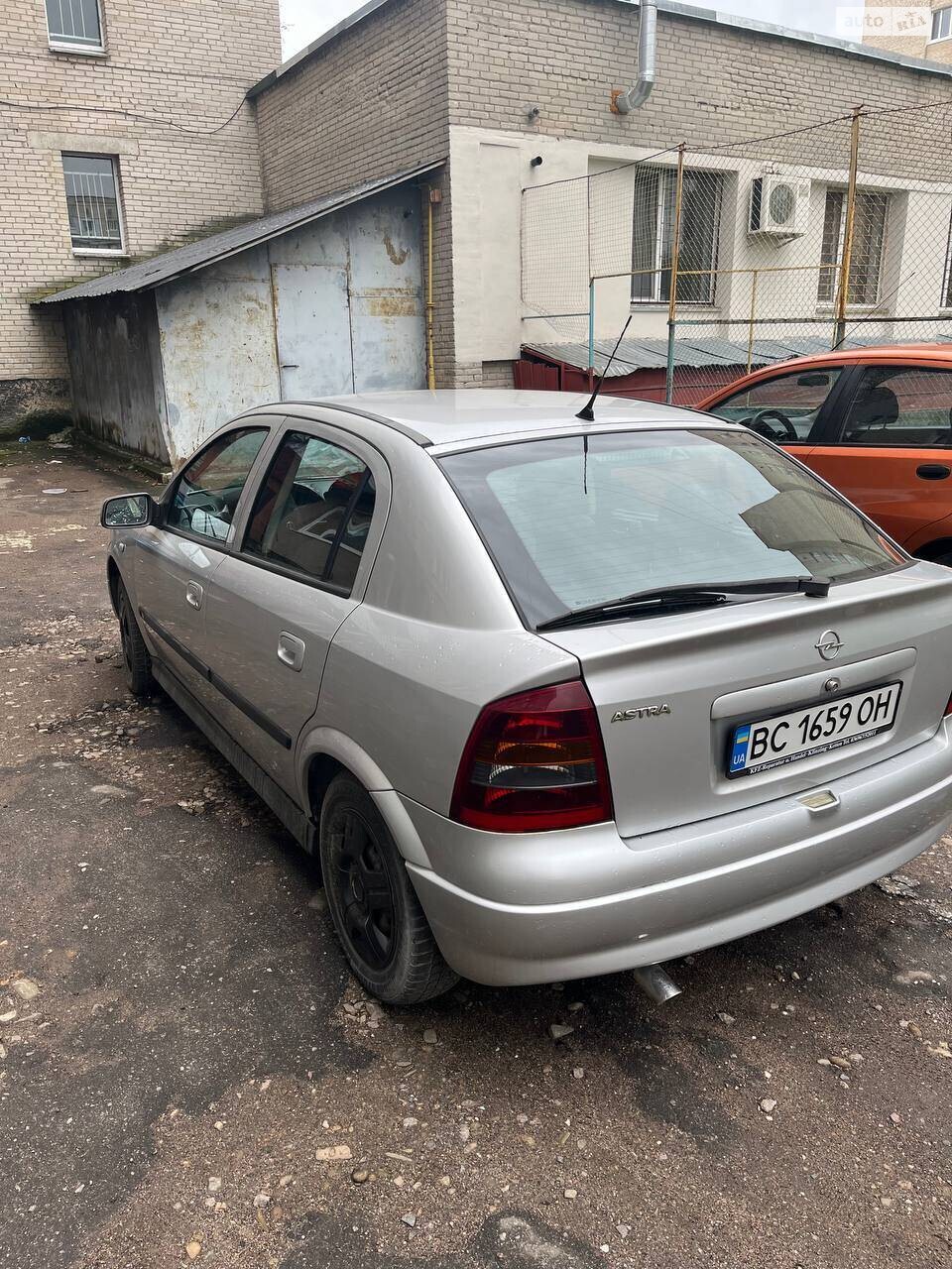 Opel Astra 2003