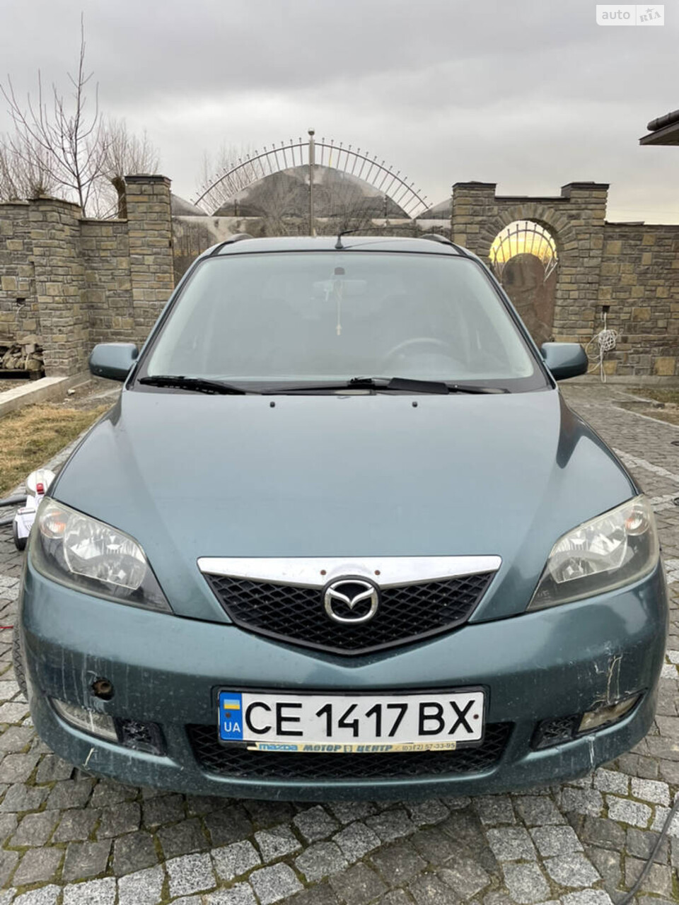 Mazda 2 2003