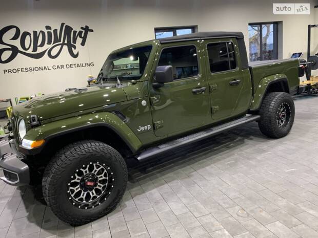 Jeep Gladiator 2023