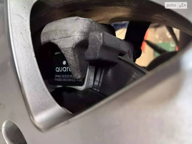 Історія. Частина 9. Заміна колодок і клинивший супорт.