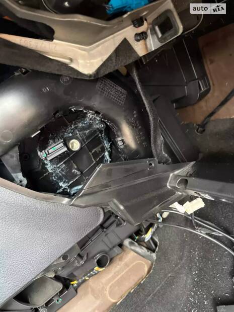 Історія. Частина 11. Заміна заслонок і піна в ГУР