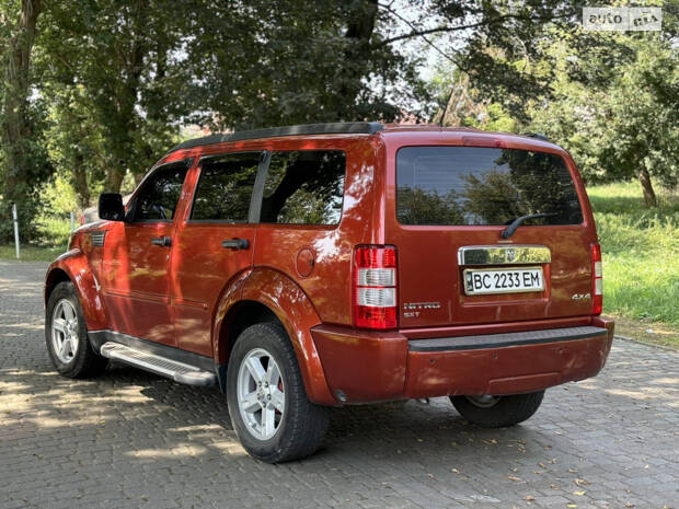 Dodge Nitro 2007