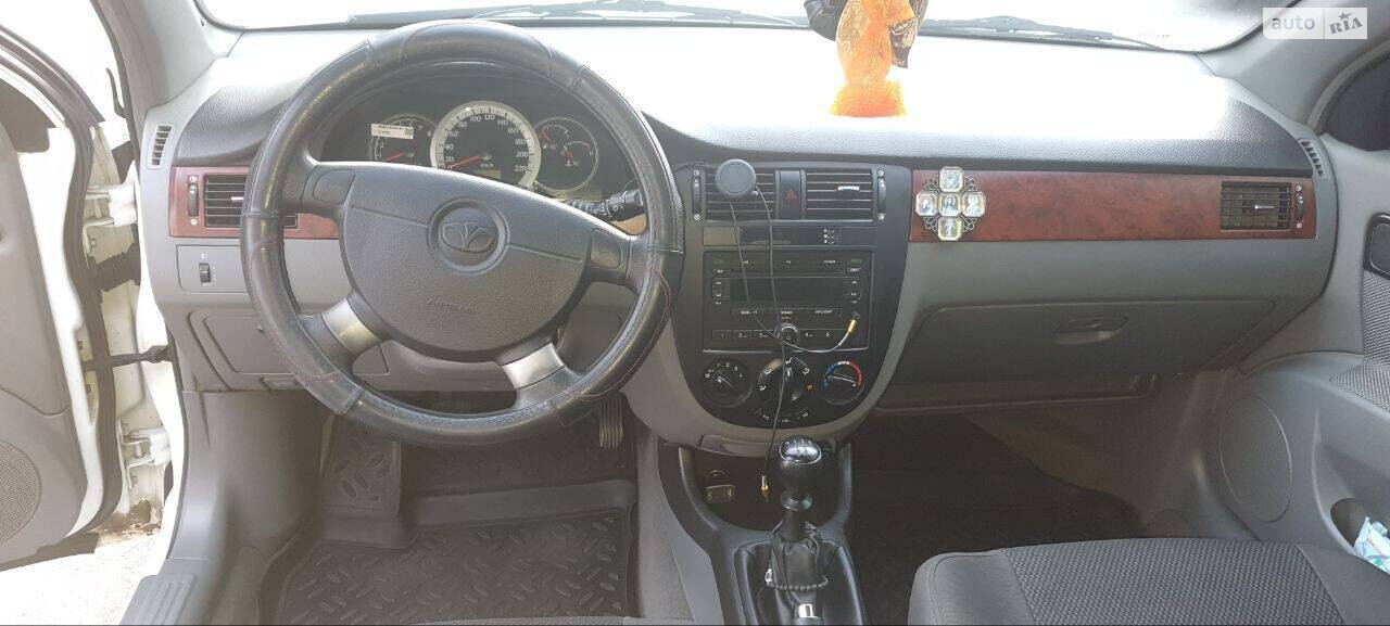 Daewoo Lacetti 2012