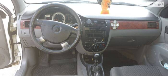 Daewoo Lacetti 2012