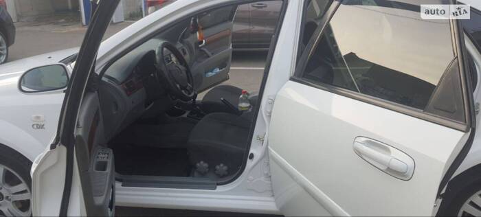 Daewoo Lacetti 2012