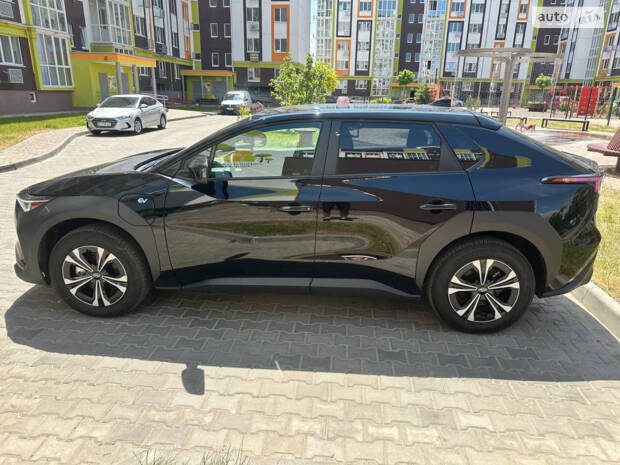 Subaru Solterra 2023