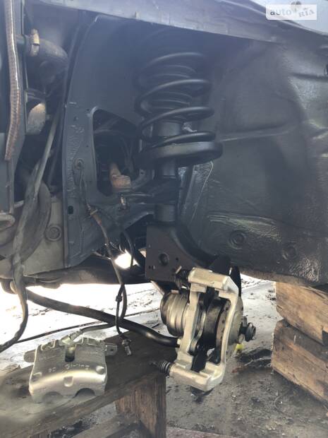 Відновлення передньої підвіски