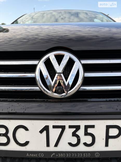 Заміна штатної мультимедіа на VW Passat NMS