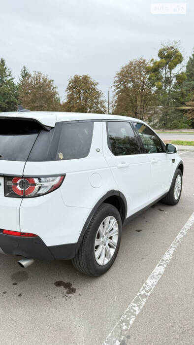 Land Rover Discovery Sport 2015