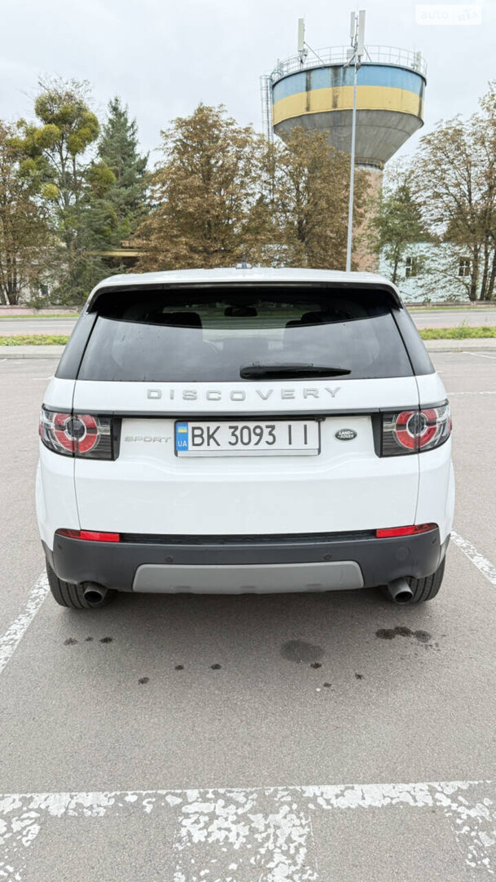Land Rover Discovery Sport 2015