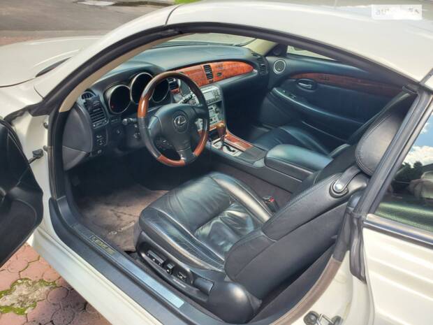 Lexus SC 2005