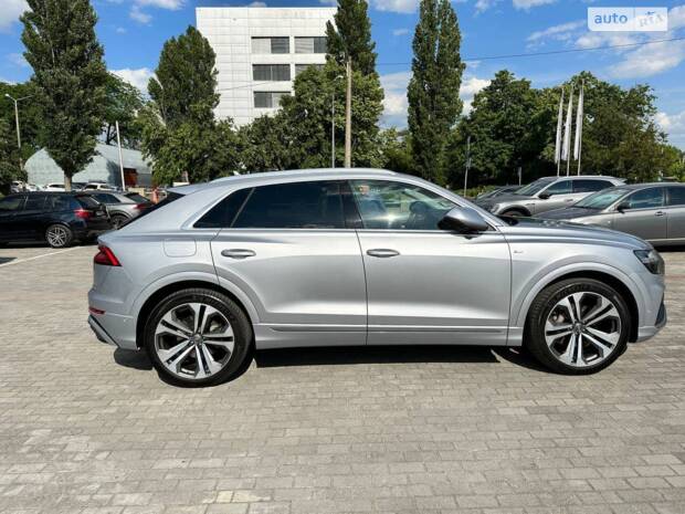 Audi Q8 2018