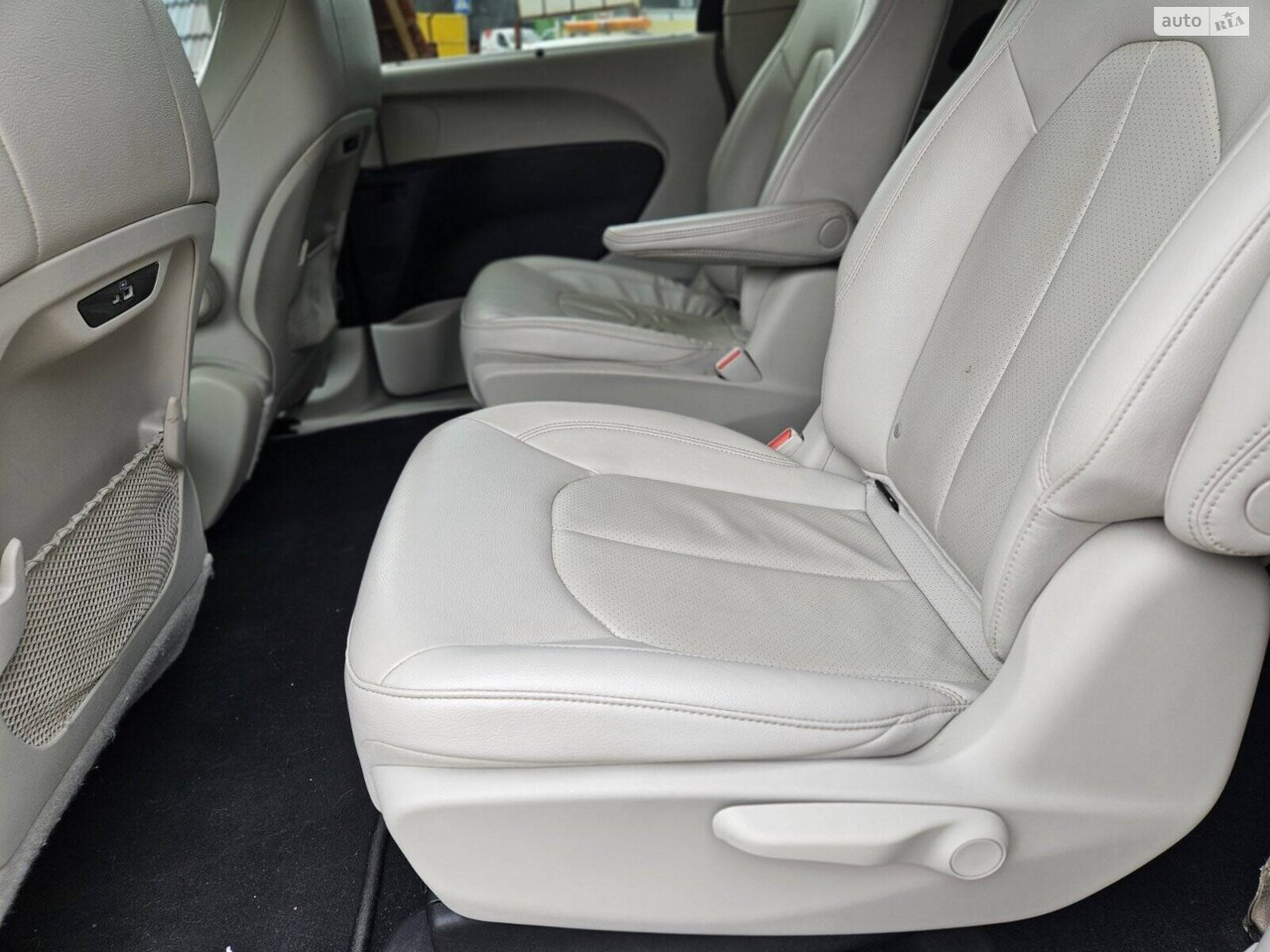 Chrysler Pacifica 2021