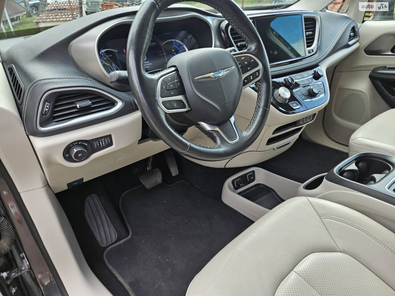 Chrysler Pacifica 2021