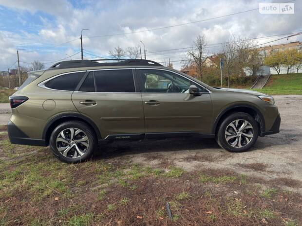Subaru Outback 2020