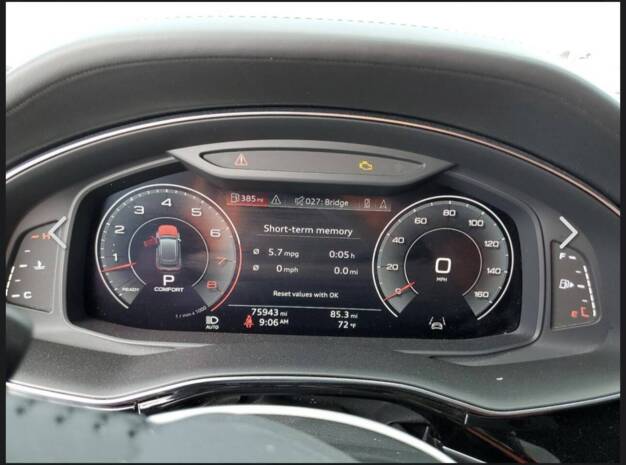 Audi Q8 'First'