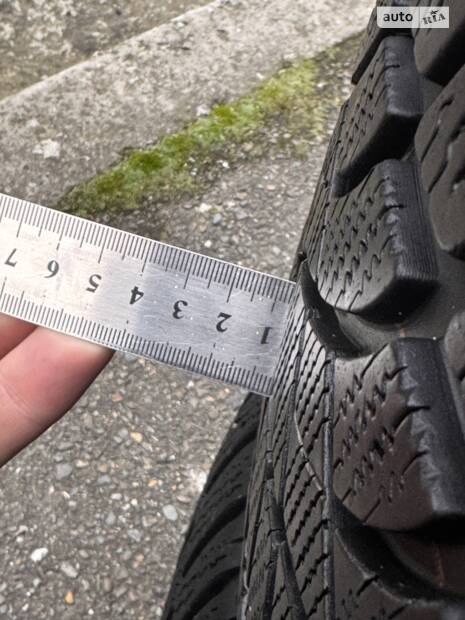 Зимова гума Pirelli