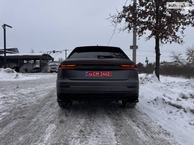 Переробка фонарів в Європу Audi Q8